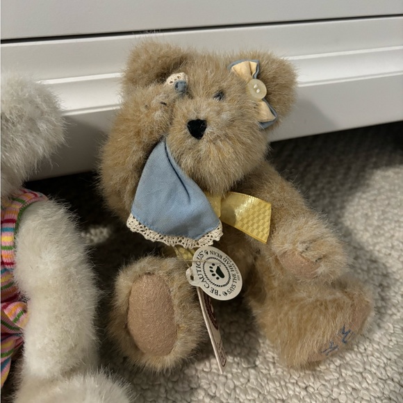 Set of five Boyd’s bears collectible. New with tags! - Picture 6 of 6